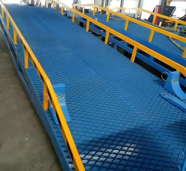 威海移动式液压登车桥